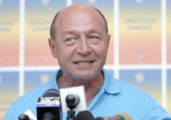 Băsescu: 